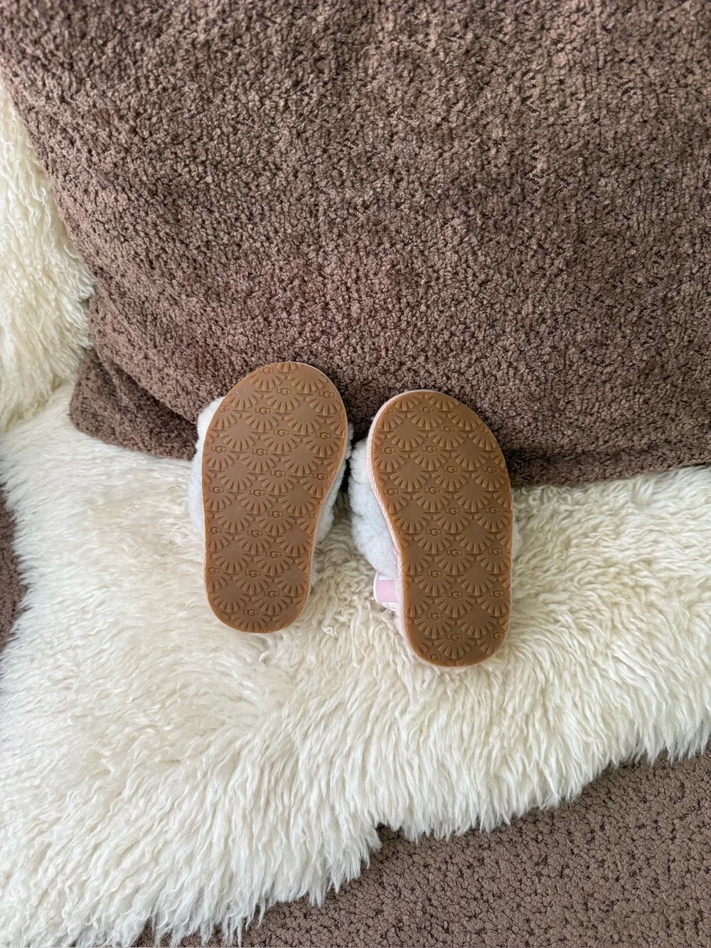 UGG Fluff Yea Slippers